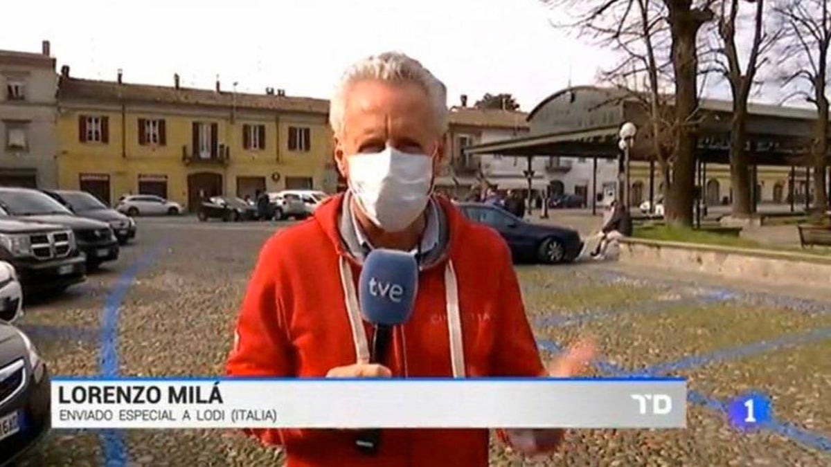 Lorenzo Milà en Italia con mascarilla