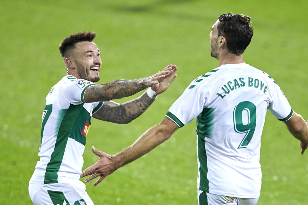 Boyé celebra el gol del Elche ante el Eibar