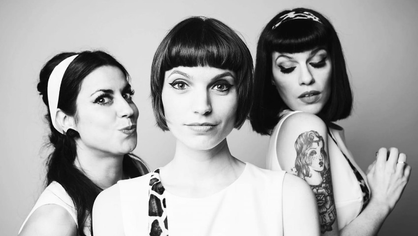 El trío musical femenino llamado Tiburona estrena nuevo single: 'No me interesa tu opinión'