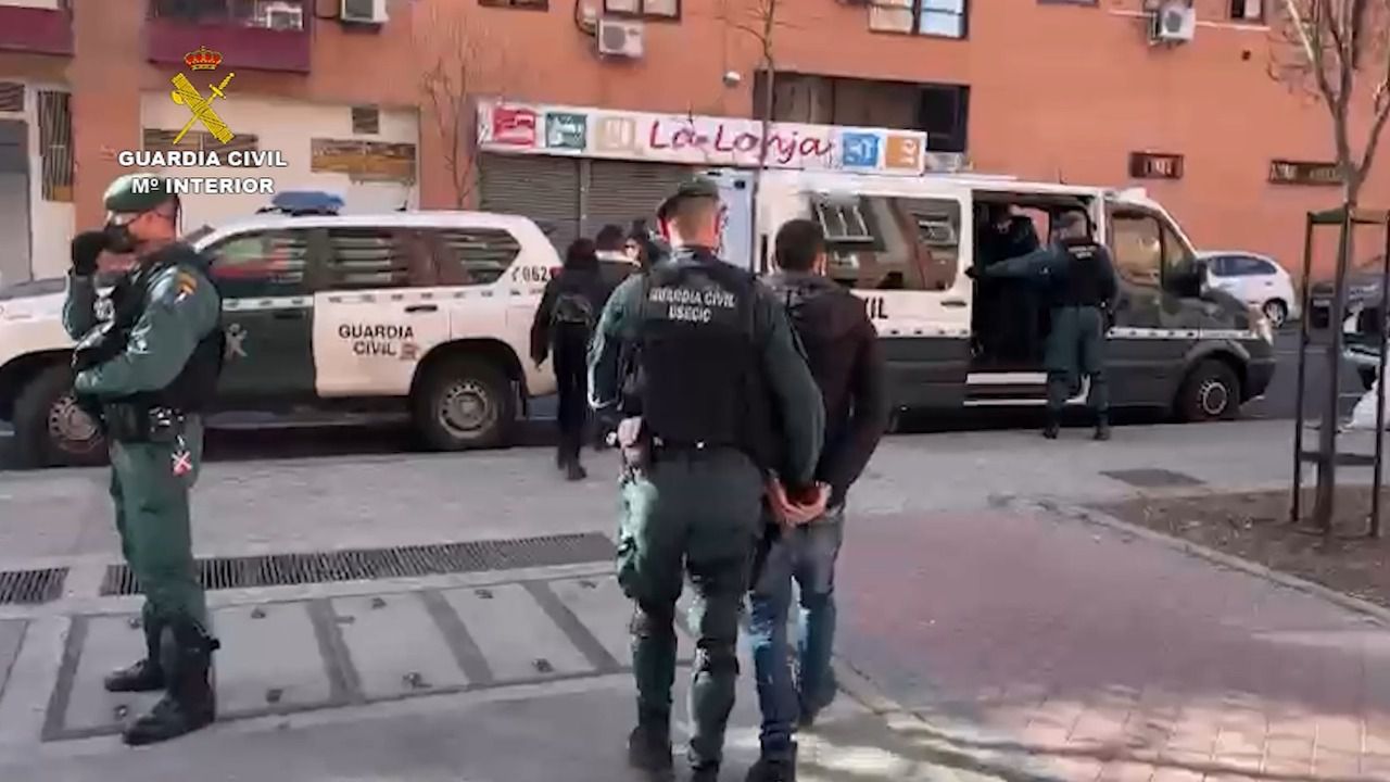 Guardia Civil detiene a los autores del robo delas motos de agua en Madrid Fuente: Guardia Civil