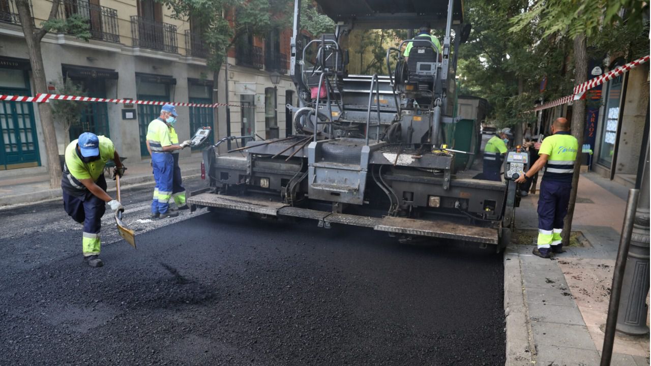 Renovación de pavimiento. (Foto: Ayuntamiento de Madrid)